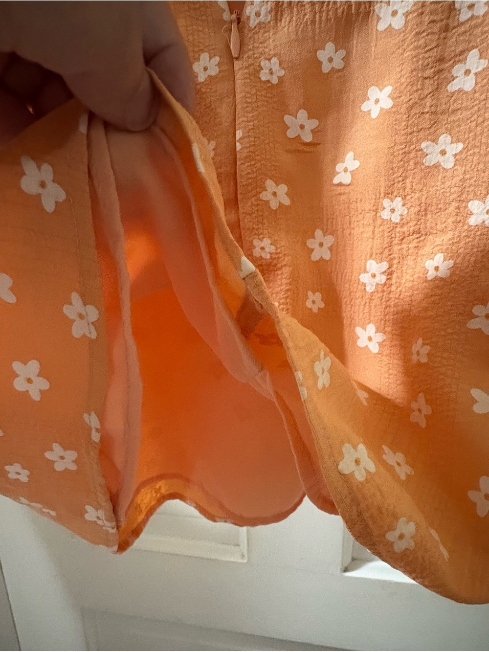 Goodnight Macaroon Peach Floral Puff-Sleeve Mini Dress Size Small - Picture 4 of 5
